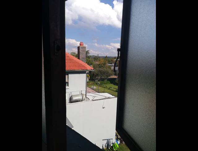 2 bed property to rent in LINDEN